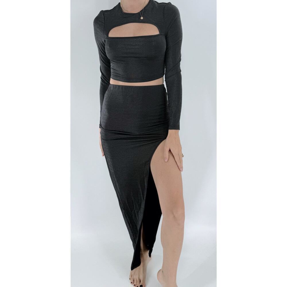 Women’s Black Cutout Long Sleeve Crop Top & High Slit Maxi Skirt Set Size Small